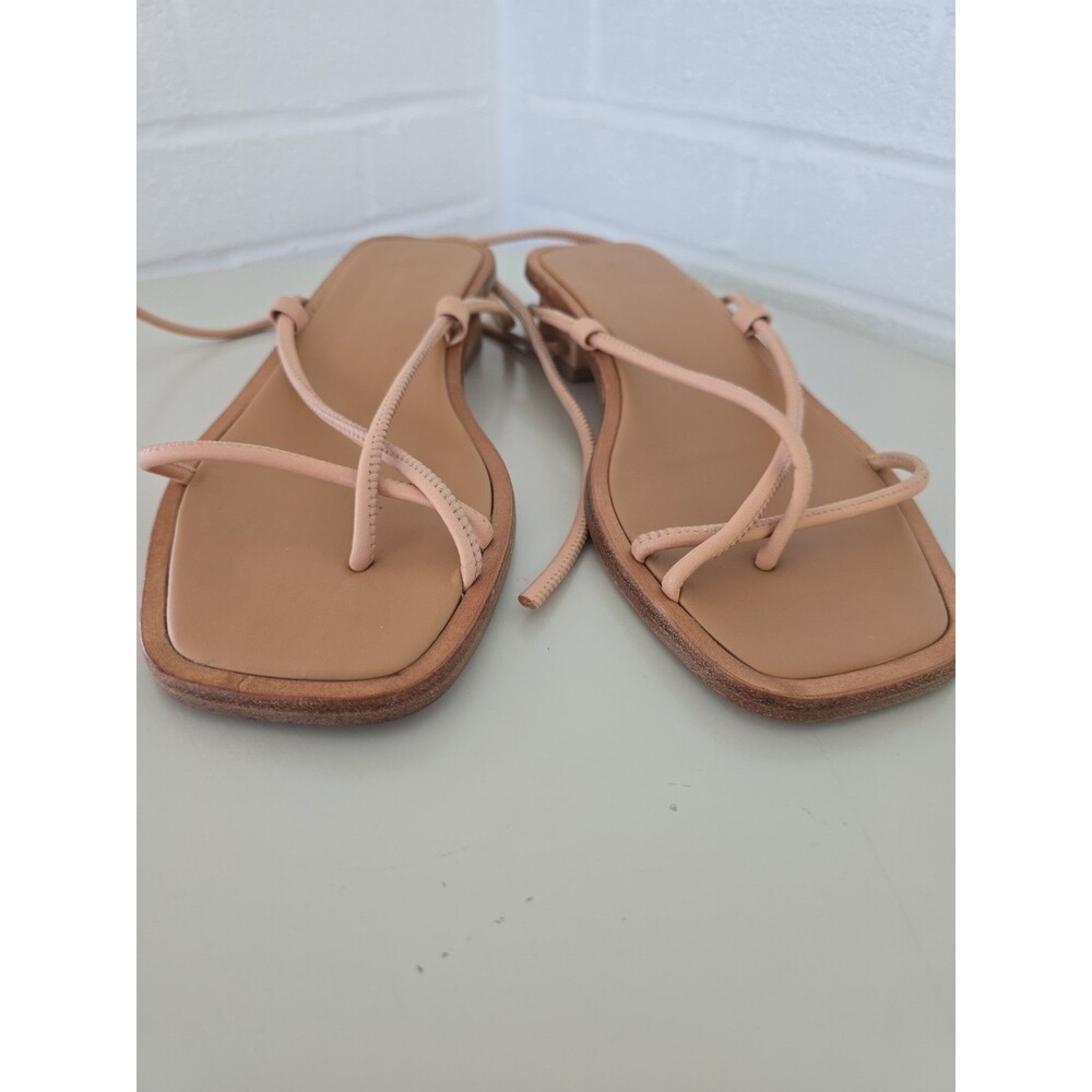 LOQ Ara Sandal in Dune Size 39 US 8.5 MRSP 385$ - Picture 4 of 16